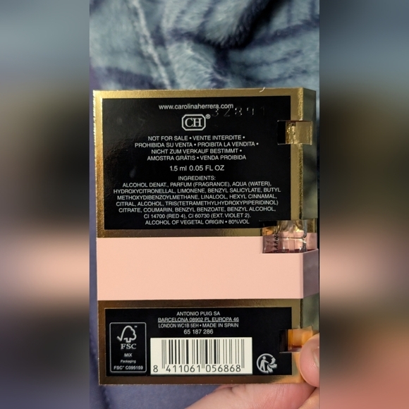 Carolina Herrera Good Girl Blush Sample Size(LAST ONE) - Picture 4 of 4